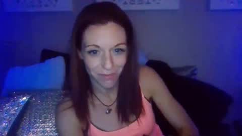 dixieglam online show from February 24, 8:25 am