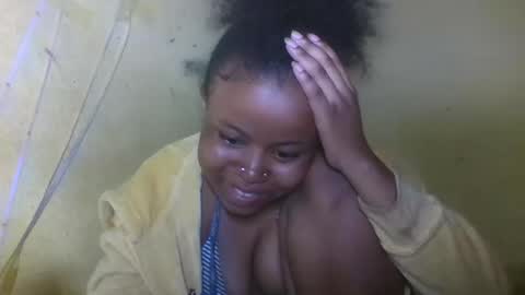 djami534591 online show from November 19, 4:40 pm