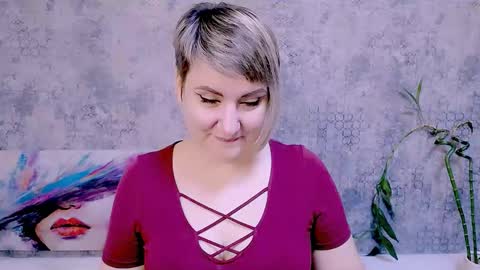 djullia online show from November 20, 6:25 am