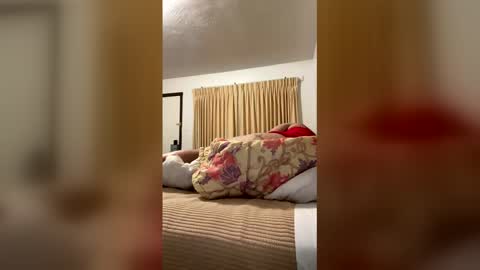 dnasty408 online show from March 15, 11:12 am