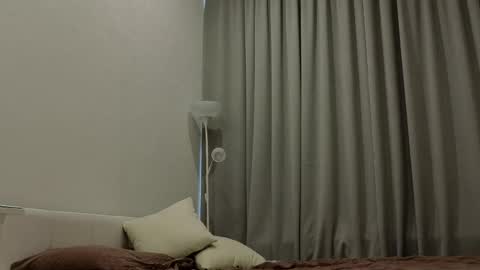 My name is Emma  I am the treasure that you have been looking for for so long  online show from March 23, 1:17 pm