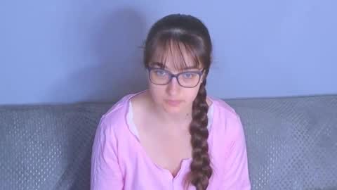 Tessa online show from June 10, 12:04 pm