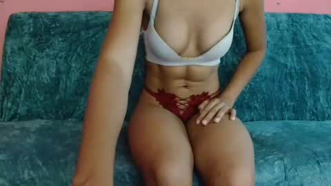 dollepoupee online show from March 31, 3:50 am