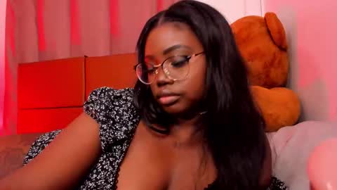 emily --  online show from November 18, 10:05 am