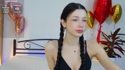 Dolly online show from February 12, 7:44 am