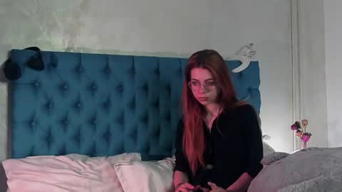 Dolores Sage online show from June 19, 6:11 pm