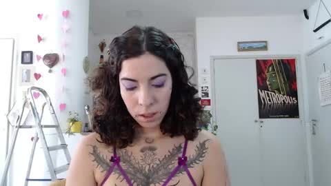 sweet domme online show from April 21, 2:13 pm