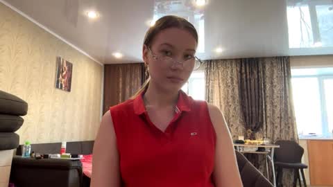 Olivia online show from November 18, 4:24 am