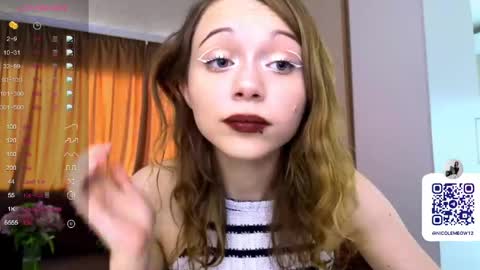 Nicole online show from May 4, 1:48 pm