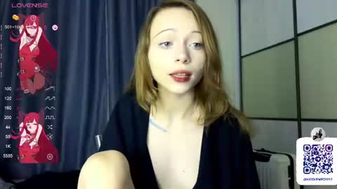 Nicole online show from July 4, 8:05 pm