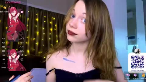 Nicole online show from February 18, 6:07 pm