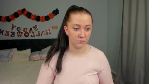 Dora EXOMI online show from October 28, 2:06 am