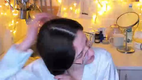 Your Dorotty online show from March 8, 2:04 am