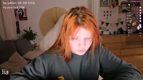 my name is Lia online show from November 14, 12:21 am