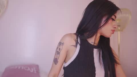 DRIANA online show from March 3, 1:06 pm