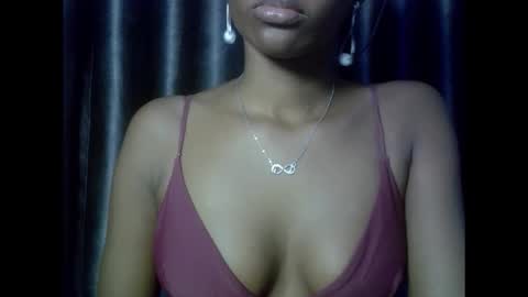 drippingpussy__ online show from November 7, 8:36 pm