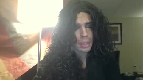 dsk32903290 online show from December 1, 8:51 am