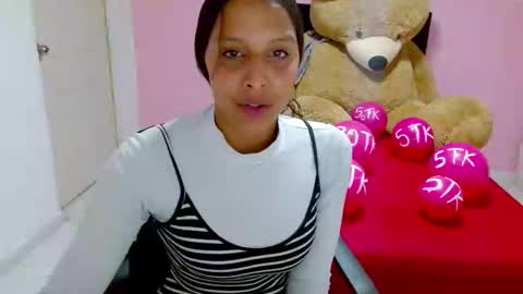 dulce1609 online show from February 26, 11:15 pm