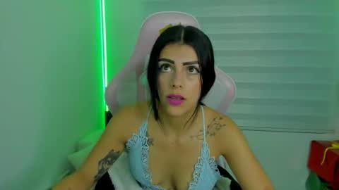 dulce_guzman69 online show from November 26, 1:17 am