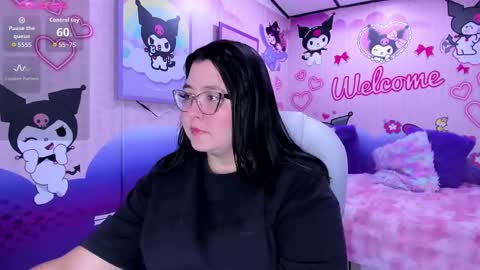 Dulce  online show from December 19, 11:35 am