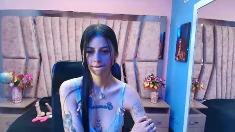 dulce_miiaa online show from November 20, 6:09 pm