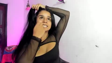 dulcekatty18 online show from July 19, 7:05 pm