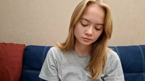 Alisa online show from September 15, 3:09 pm