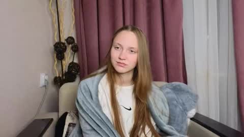 Jenny online show from December 16, 8:15 pm