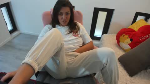 dayana online show from November 30, 7:12 am