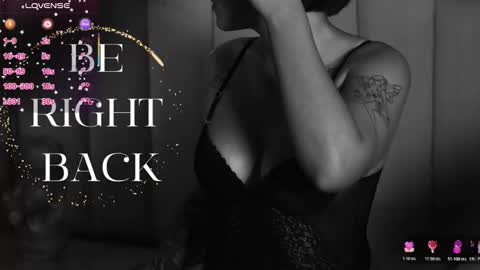 Juana online show from October 31, 6:23 pm