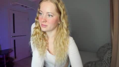 fansly - yourbestbaby online show from March 31, 4:01 am