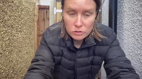 Nadia Ferreira  online show from September 16, 9:06 am