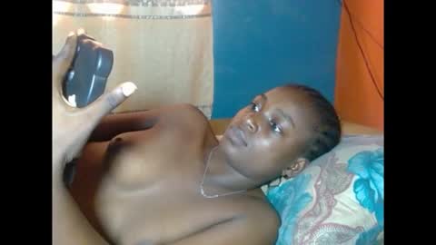 eatuupx online show from October 4, 10:10 am