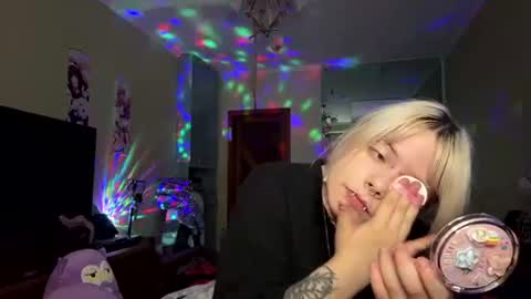 Luna online show from July 10, 8:20 pm