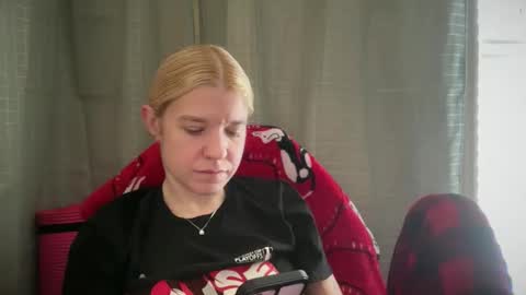 americnbarbie online show from November 22, 3:04 pm