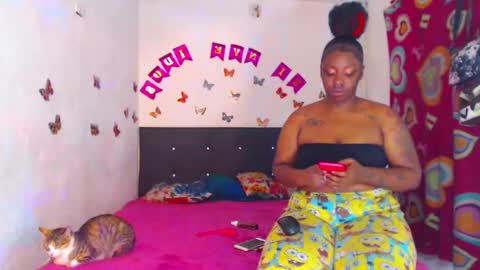 chayna smith online show from October 15, 8:55 pm