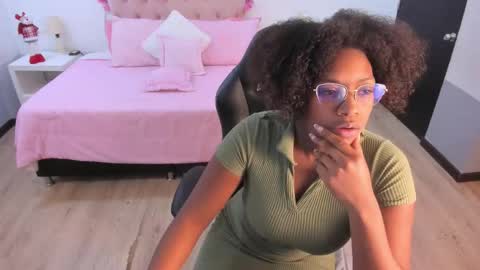 ebony_fantasy2 online show from November 19, 1:00 pm