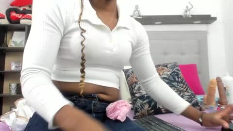 linda online show from March 9, 11:36 am