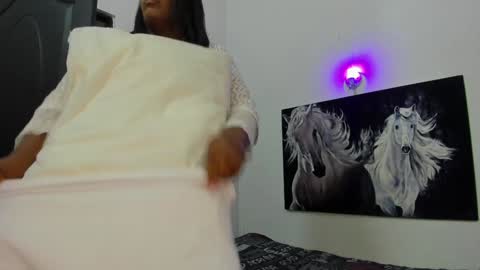 ebony_katterin online show from February 3, 7:10 pm