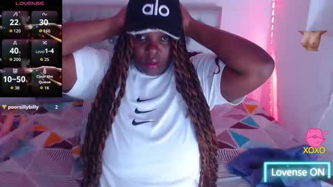 LINA  online show from November 6, 3:34 am