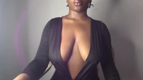 delilah online show from March 10, 9:12 am