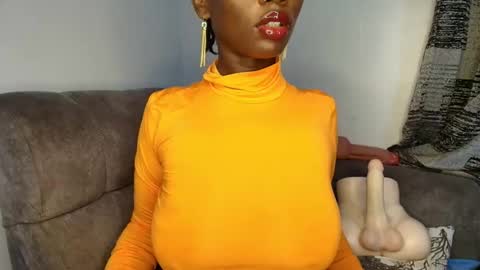 Ebony Melanie online show from February 2, 10:20 pm