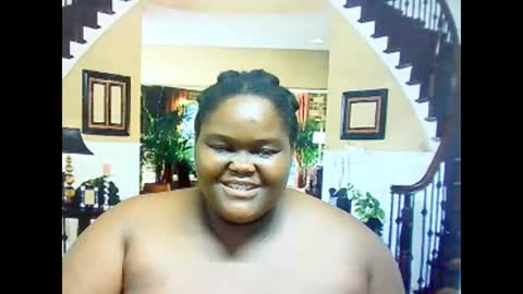 ebonyhotbuns4u2luv online show from March 8, 6:19 am