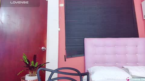 ebonyndsavage online show from January 28, 12:05 am