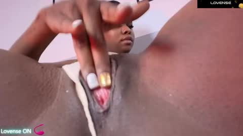 ebonyndsavage online show from February 21, 7:54 pm