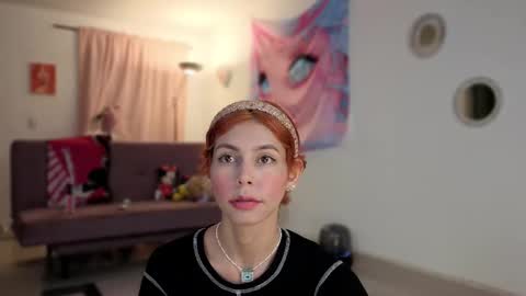 Colette online show from November 18, 1:28 am