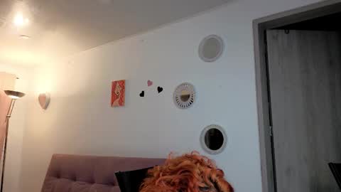 Colette online show from November 29, 4:16 am