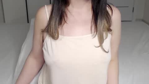 eelena4kiss online show from October 24, 12:01 pm