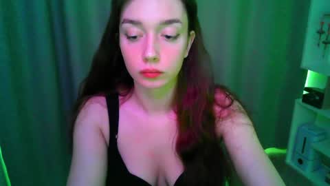 effie_balconii online show from April 3, 1:20 pm