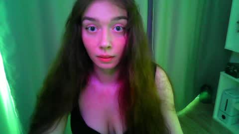 effie_balconii online show from April 16, 2:28 pm